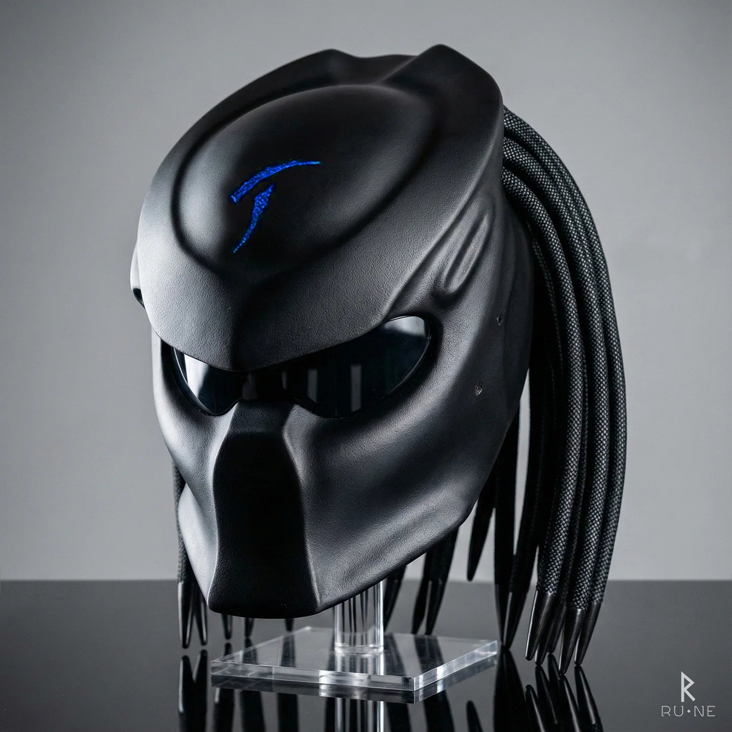 Fangless Basic Black Series