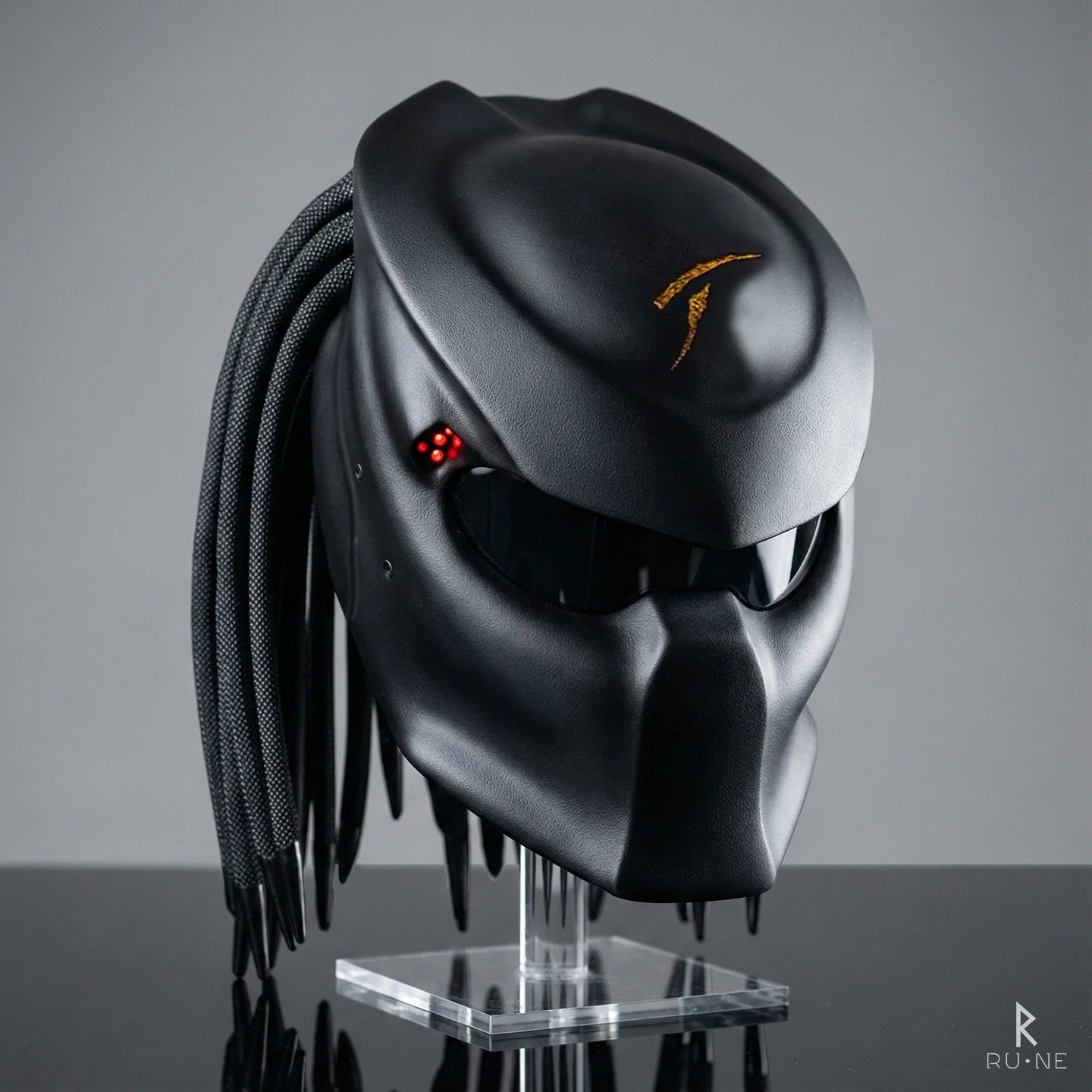 Fangless Basic Black Series