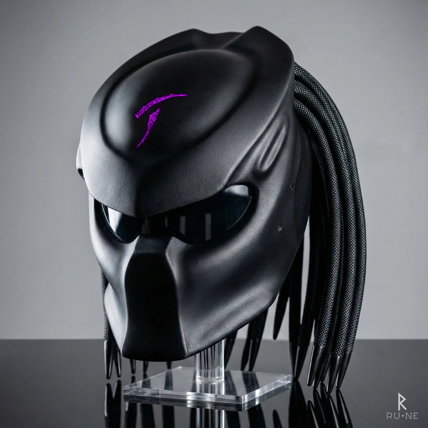 Fangless Basic Black Series