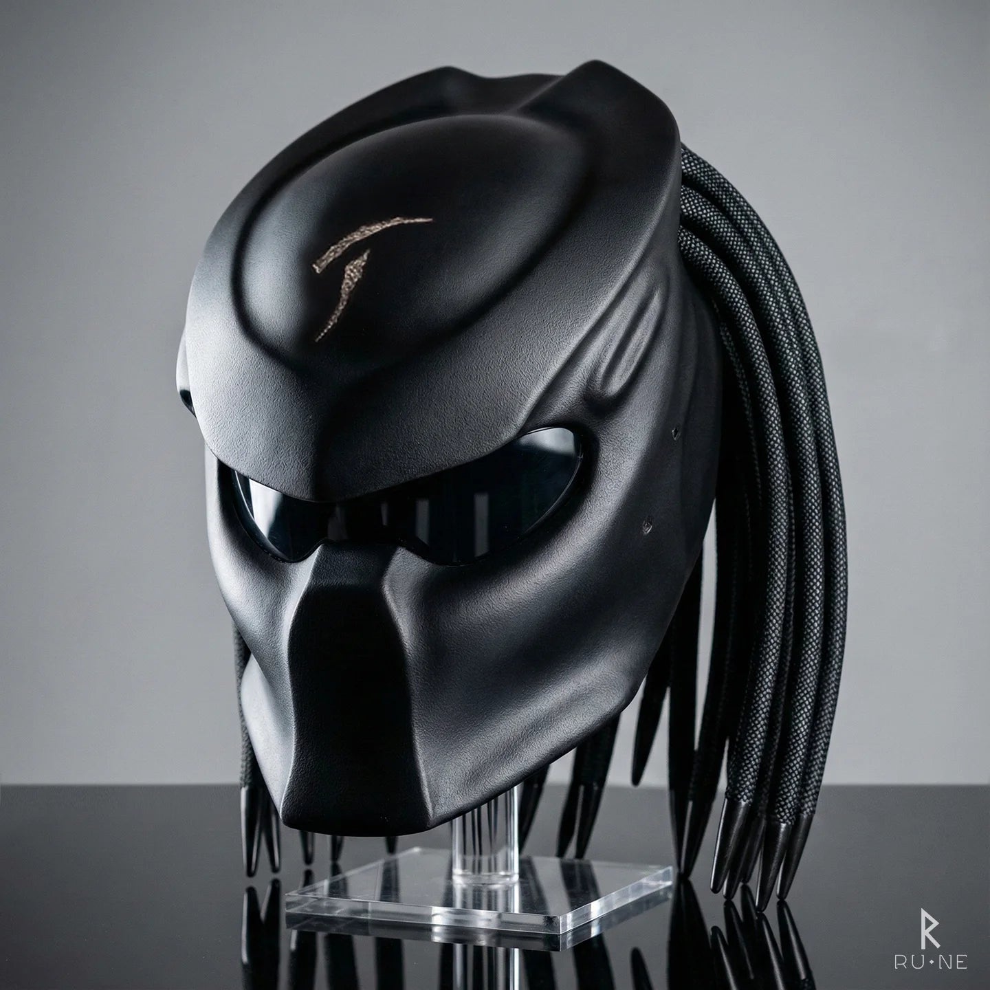 Fangless Basic Black Series